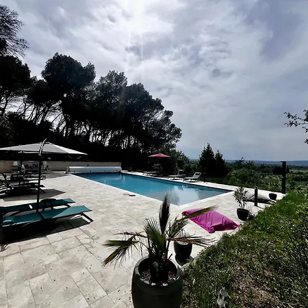Pensión La Rabastide 3*
